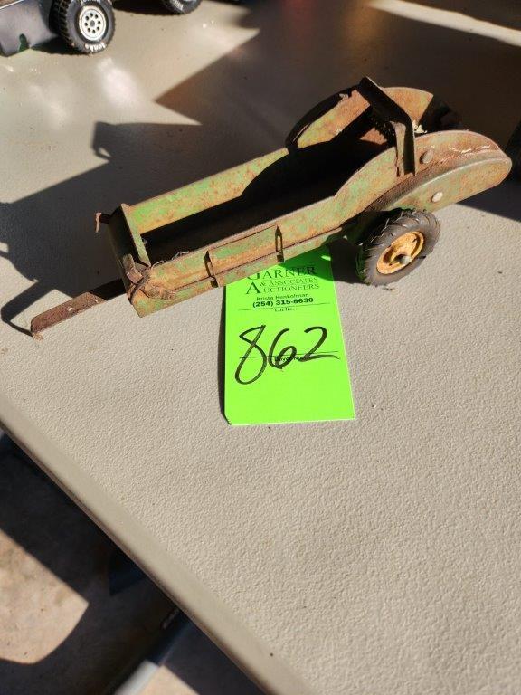 John Deere Ertl Long Lever Manure Spreader - Vintage