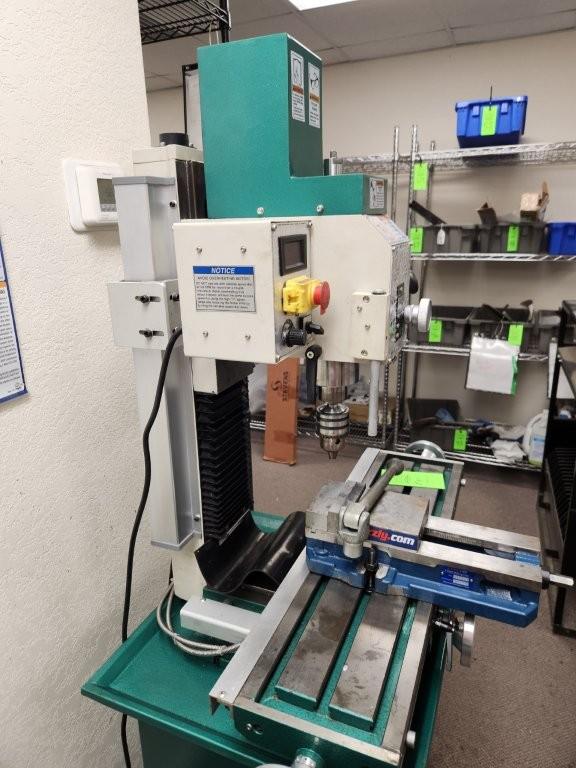Grizzly Industrial Mill/ Drill Press w/ Stand G0759- Digital Readout