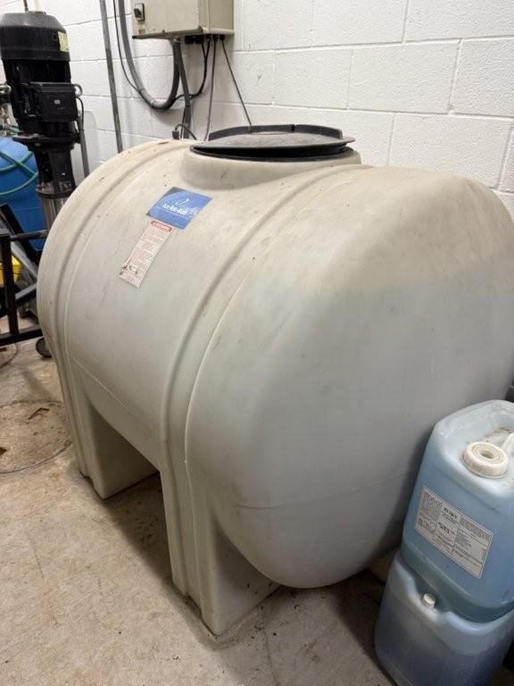 Istobal Bus Wash Model 4PJ2100, w/ Tanks & Motor
