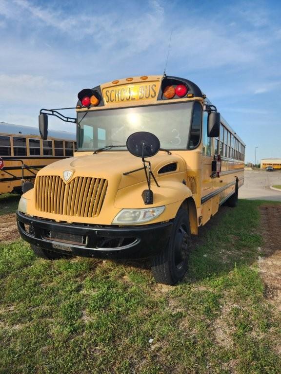 2009 International 77 Pass. Bus, Miles 108,222, Bus# 150 VIN 668530