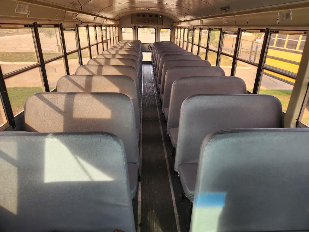 2009 International 77 Pass. Bus, Miles 108,222, Bus# 150 VIN 668530