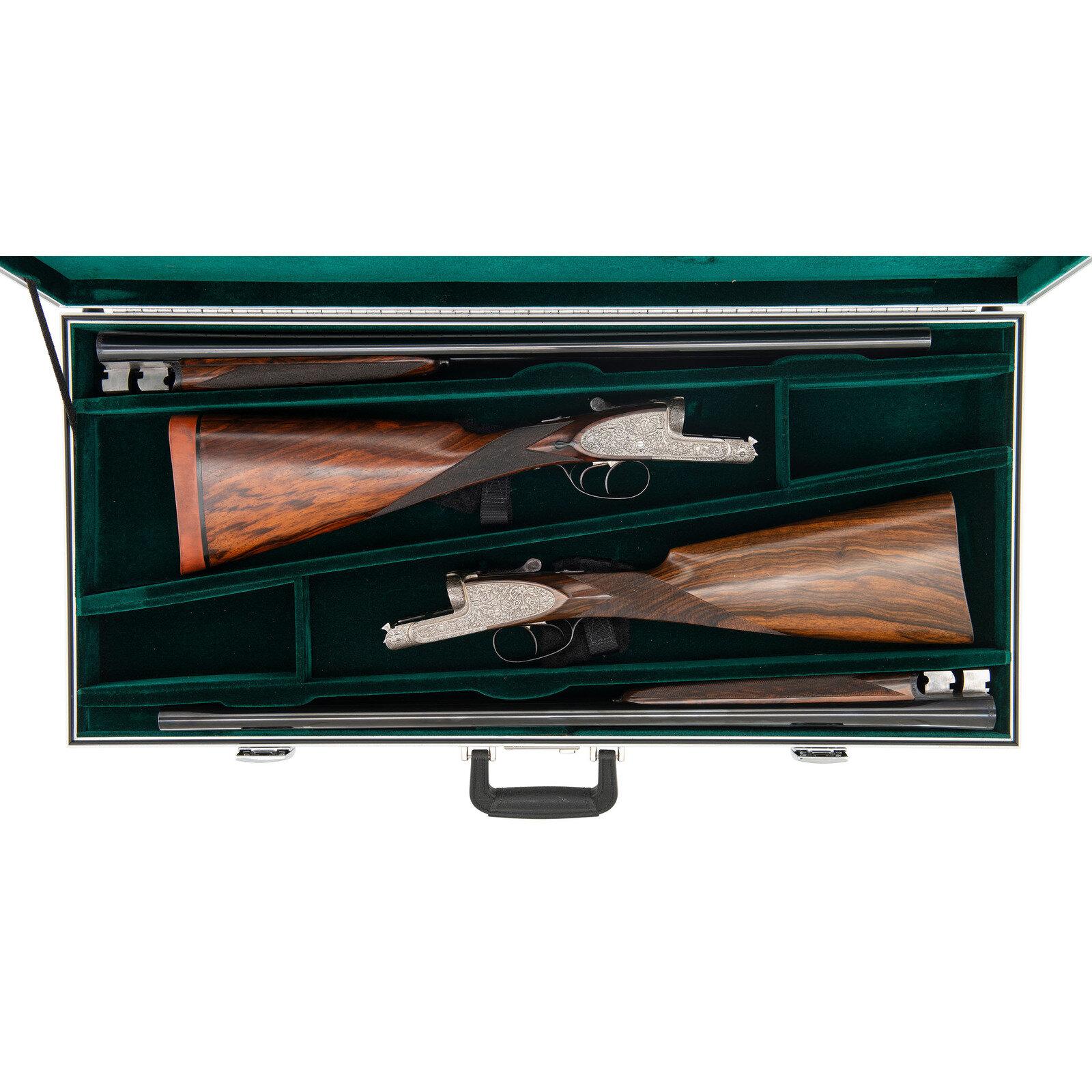 *Pair of Vincenzo Bernardelli "Holland V.B. Inciso" 12 Gauge SxS Shotguns