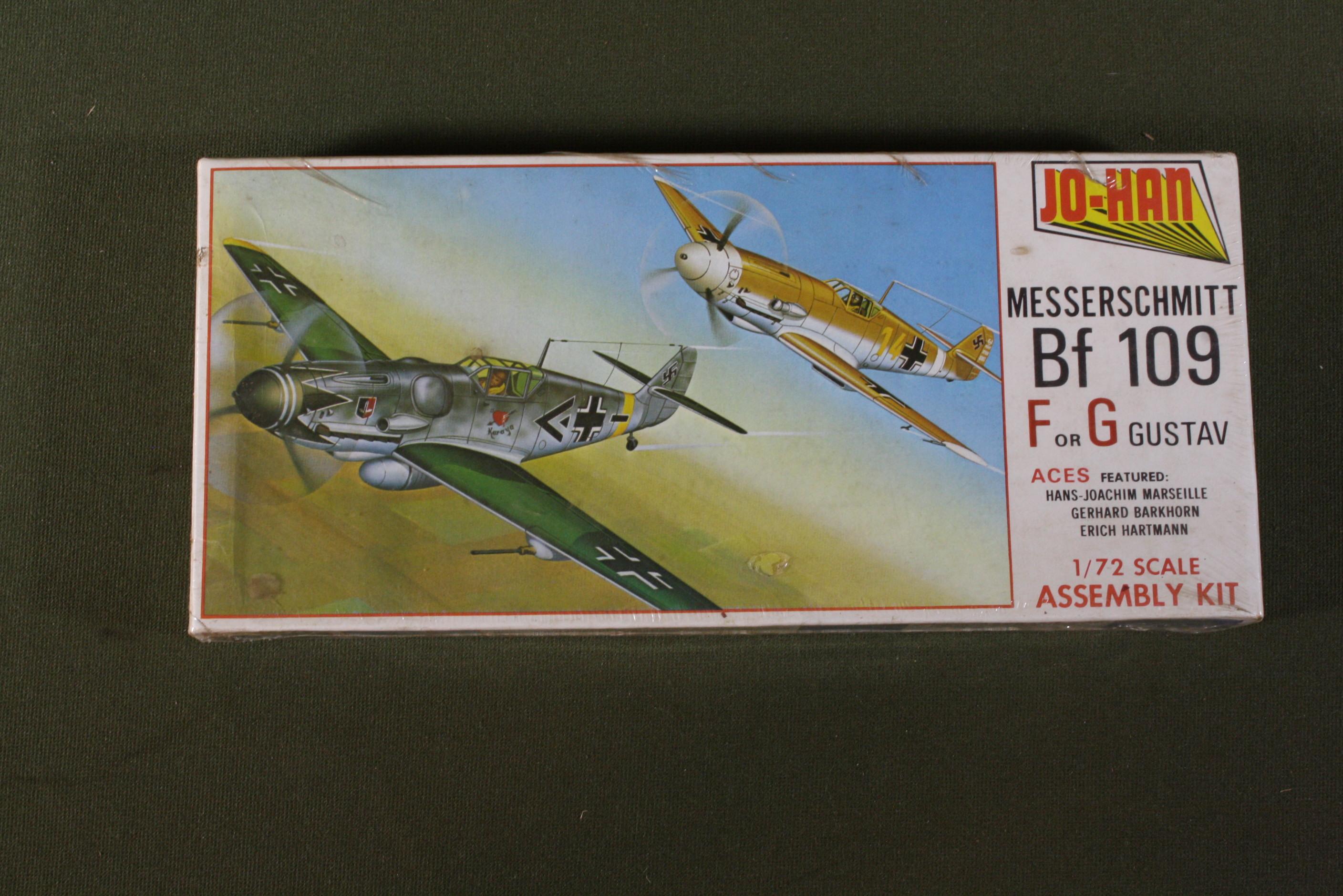 Vintage Scale Model Variety Lot )6)