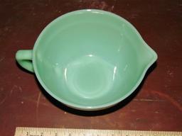 Vtg Fire King Jadeite Oven Ware Batter Mixing Bowl W/ Pouring Spout