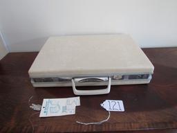 Vtg Samsonite Ladie's Classic I I I Attache Case In Dover White W/ 2 Keys