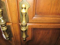 Very Nice Henredon Wardrobe Armoire Chest Of Drawers  LOCAL PICK UP ONLY