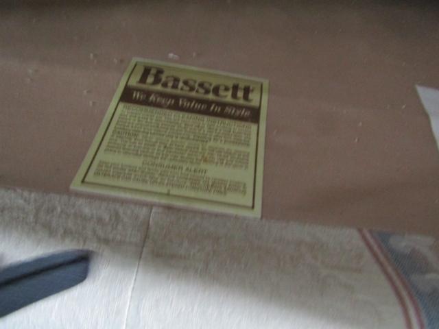 Bassett Love Seat W/ 2 Matching Pillows   LOCAL PICK UP ONLY