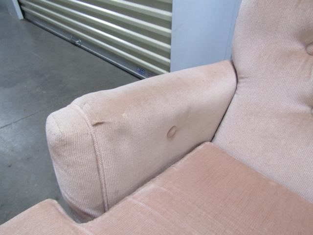 Vtg 1975 Upholstered Swivel Rocker By Best Chairs  LOCAL PICK UP ONLY