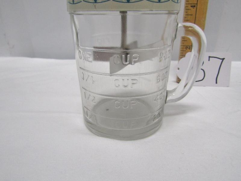 Vtg Hazel Atlas 1 Cup Glass Measuring Cup Food Chopper