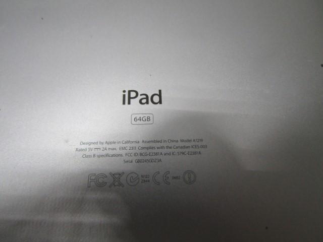 Apple 64 G B Ipad W/ Protective Case