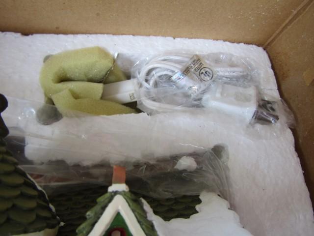 Never Displayed Simson Giftware North Pole Toy Mill Lighted Building