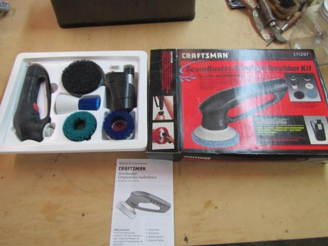 N I B Craftsman Scumbuster Cordless Scrubber Kit