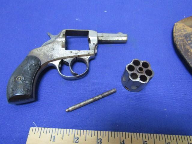 Vtg The American Double Action Revolver By H And R Firearms W/ Leather Holster
