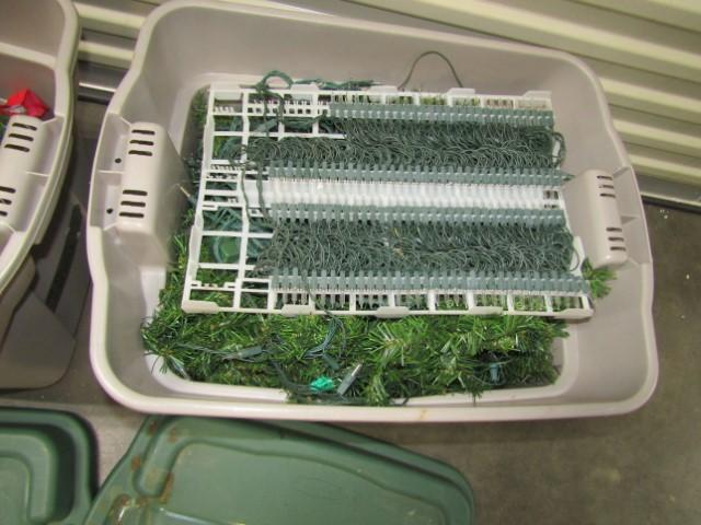 Christmas Tree, Wreaths, Bows, Timers And The Tubs Too   (LOCAL PICK UP ONLY)
