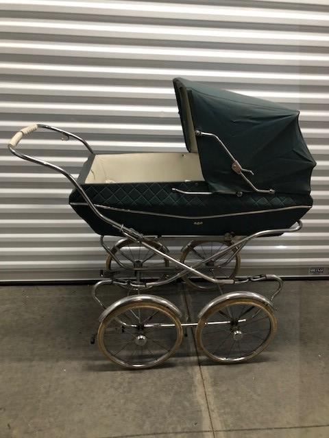 Vtg Italian Made Perego Baby Carriage (LOCAL PICK UP ONLY)