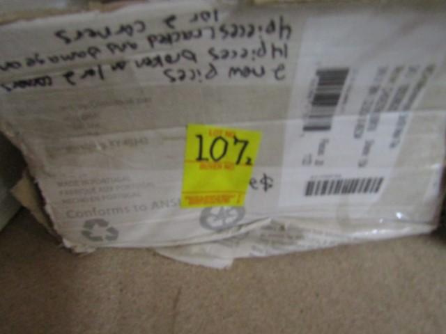 2 Boxes Of Florida Tile Home Collection Michelangelo White 9 In. X 18 In. ( No Shipping)