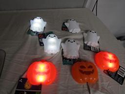 5 Ghosts And 3 Jack O Lantern Window Lights W/ Suction