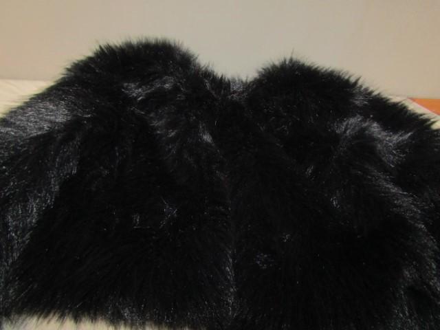 1 New Child's Faux Mink Jacket Size S (6/7)