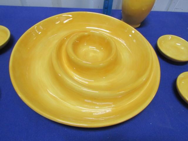 Corsica Appetizer Spiral Platter, 4 Dippng Bowls And A Oil Decanter