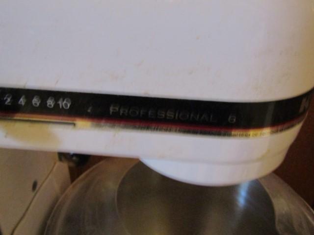 Kitchenaid Professional 600 Series 6 Quart Bowl-lift Stand Mixer (LOCAL PICK UP ONLY)