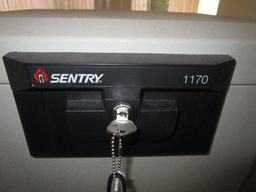 Grey Sentry 1170 Safe No.AM-928455 w/ Key