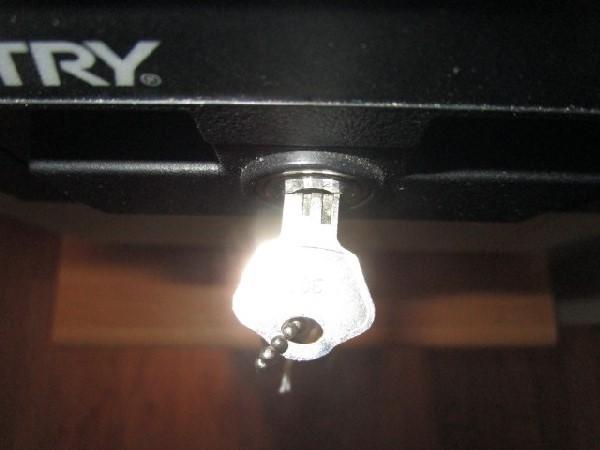 Grey Sentry 1170 Safe No.AM-928455 w/ Key