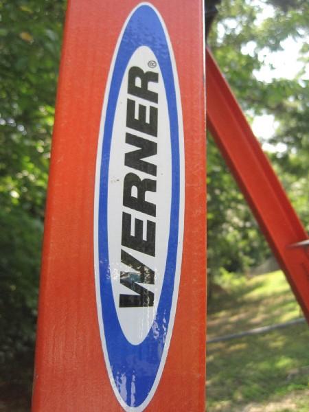 Werner Fiberglass 8' Ladder Max Reach 12' Highest Standing Level 5' 9"