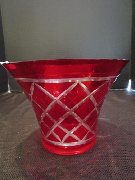 FTD Diamond-Cut Pattern Red/Clear Wide Top Compote