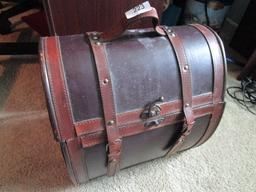 Faux Leather Suitcase Design Storage Box w/ Clasp Black/Brown w/ Handle