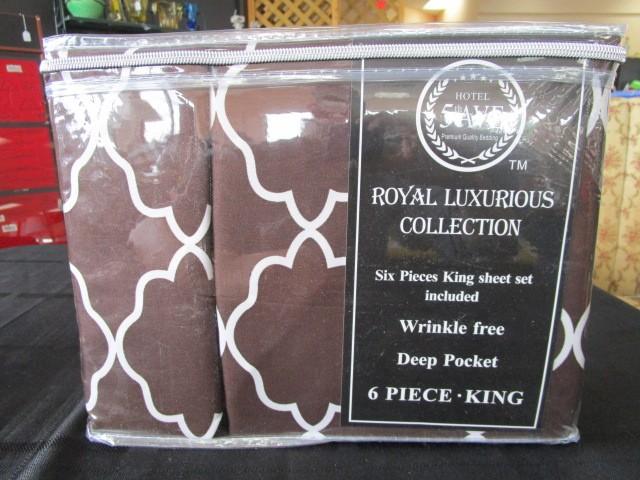Royal Luxurious Collection Six Piece King Sheet Set