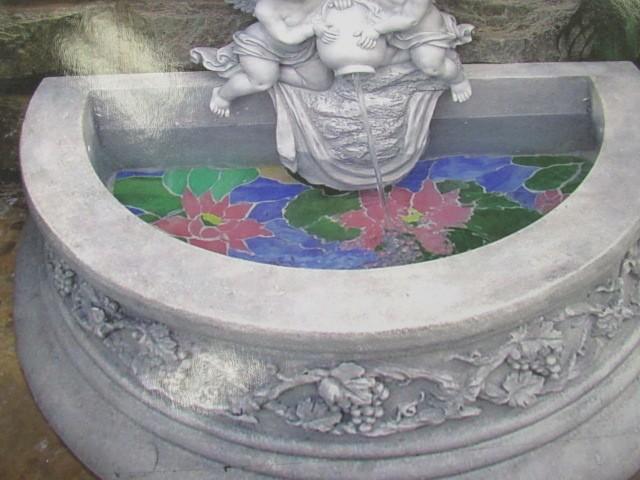 Beckett Garden Accents Half Reflection Pool in Original Box