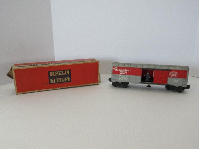 Vintage Lionel #3494 Operating Pacemaker Freight Service New York Central System Box Car