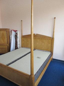 Stanley Furniture Capri Collection Style Maple Wood Tone King Size 4 Poster Bed w/ Side Rails