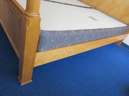 Stanley Furniture Capri Collection Style Maple Wood Tone King Size 4 Poster Bed w/ Side Rails