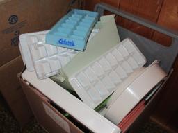 Super Plasticware Lot - Tupperware Cake/Pie Divided, Ice Trays Eckerds, Trays, Etc.