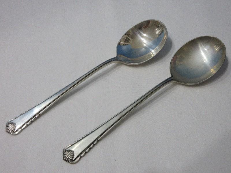 2 Rogers International Sterling Moonbeam Pattern Silverware Round Bowl Soup/Cream Spoons