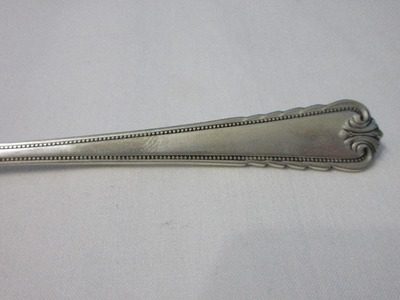 2 Rogers International Sterling Moonbeam Pattern Silverware Flat Handle Butter Spreaders