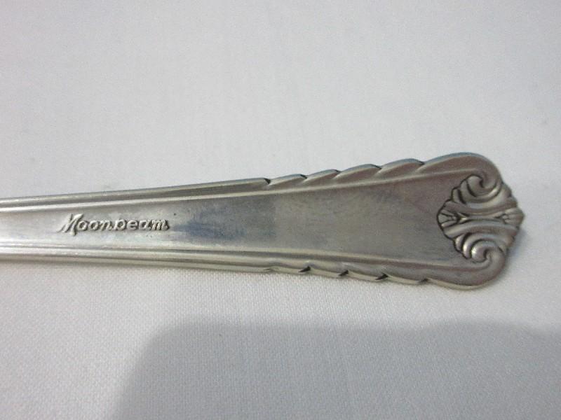 2 Rogers International Sterling Moonbeam Pattern Silverware Flat Handle Butter Spreaders