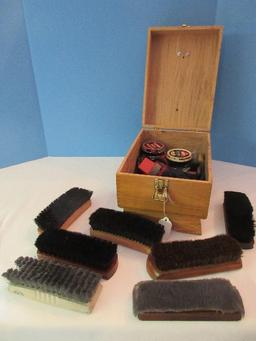 Oak Shinemaster Dovetail Shoe Shine Storage Box Shoe Rest, Brushes, Polish, Etc.