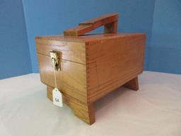 Oak Shinemaster Dovetail Shoe Shine Storage Box Shoe Rest, Brushes, Polish, Etc.