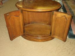 Drexel Furniture Heritage Collection Simulated Walnut Oval End Table Cabinet