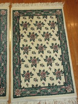 Pair - Magic Luxurilon Olefin Pile Victorian Flower Lambs Wool Pattern Scatter Rugs
