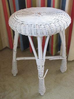 Vintage Round White Wicker Vanity Stool