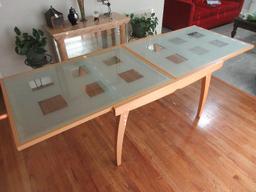 Magnificent Calligaris Furniture Bon-Ton Sleek Italian Modern Maple Extendable Dining Table