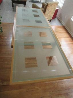 Magnificent Calligaris Furniture Bon-Ton Sleek Italian Modern Maple Extendable Dining Table