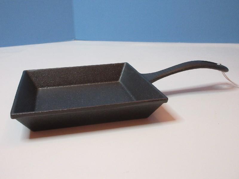 Old Mountain Cast Iron 5 3/4"sq. Handled Skillet