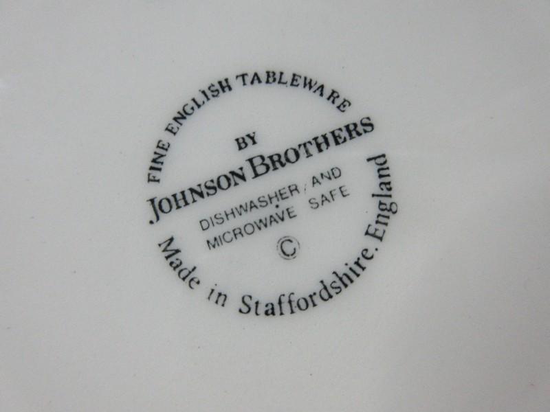 12 pcs. Johnson Brothers China Fresh Fruit Pattern GreenTrim Octagonal Shape Dinnerware