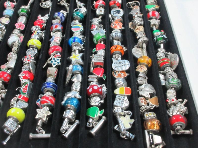 Awesome Willabee and Ward Boxed 12 Month Bracelet Set