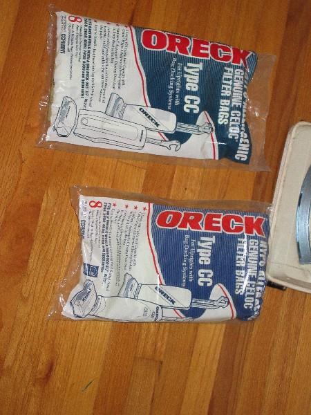 Oreck XL2 Upright Vacuum X-Tended Life Celco Hypo-Allergenic Plus w/14 Bags