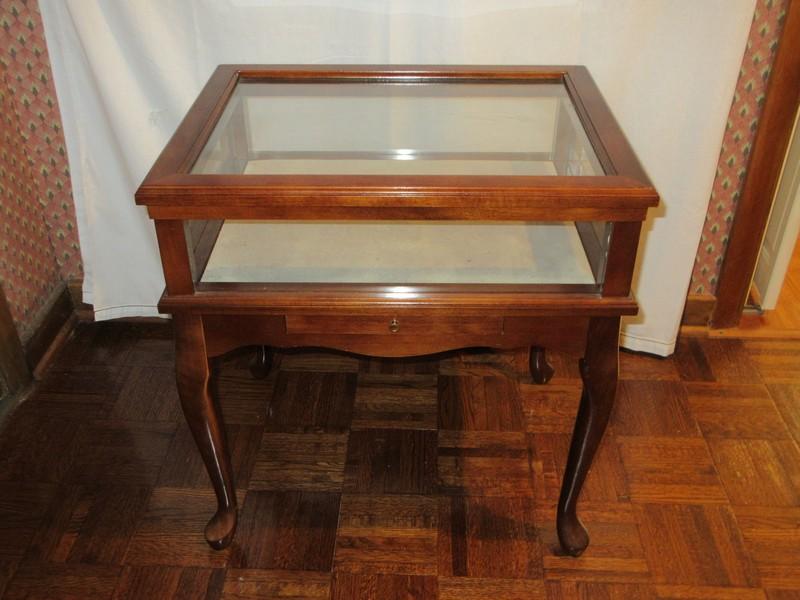 Cherry Queen Anne Style Display Curio end table Glass Lift Top Slender Drawer, Felt Base